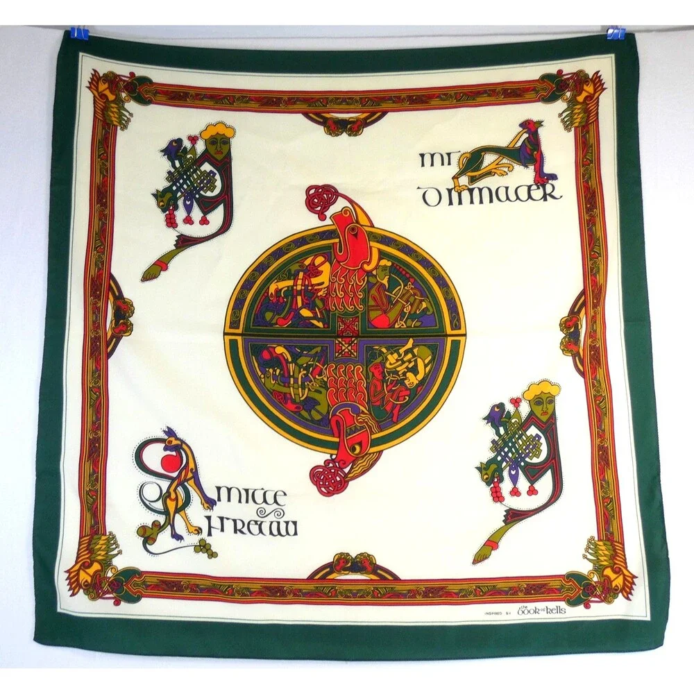 VTG Celtic Book of Kells Irish Gaelic Green Gold Red Scarf Women's Square 25